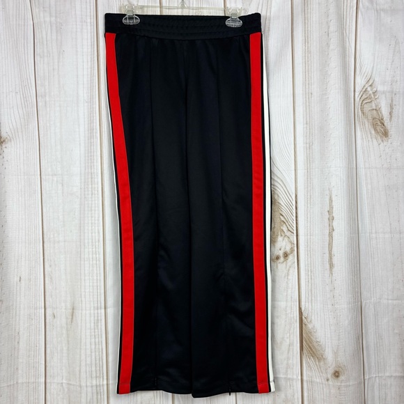 wild fable Pants - Wild Fable Track Pants Leg Zipper Accents Side Striped Joggers Black Size Small